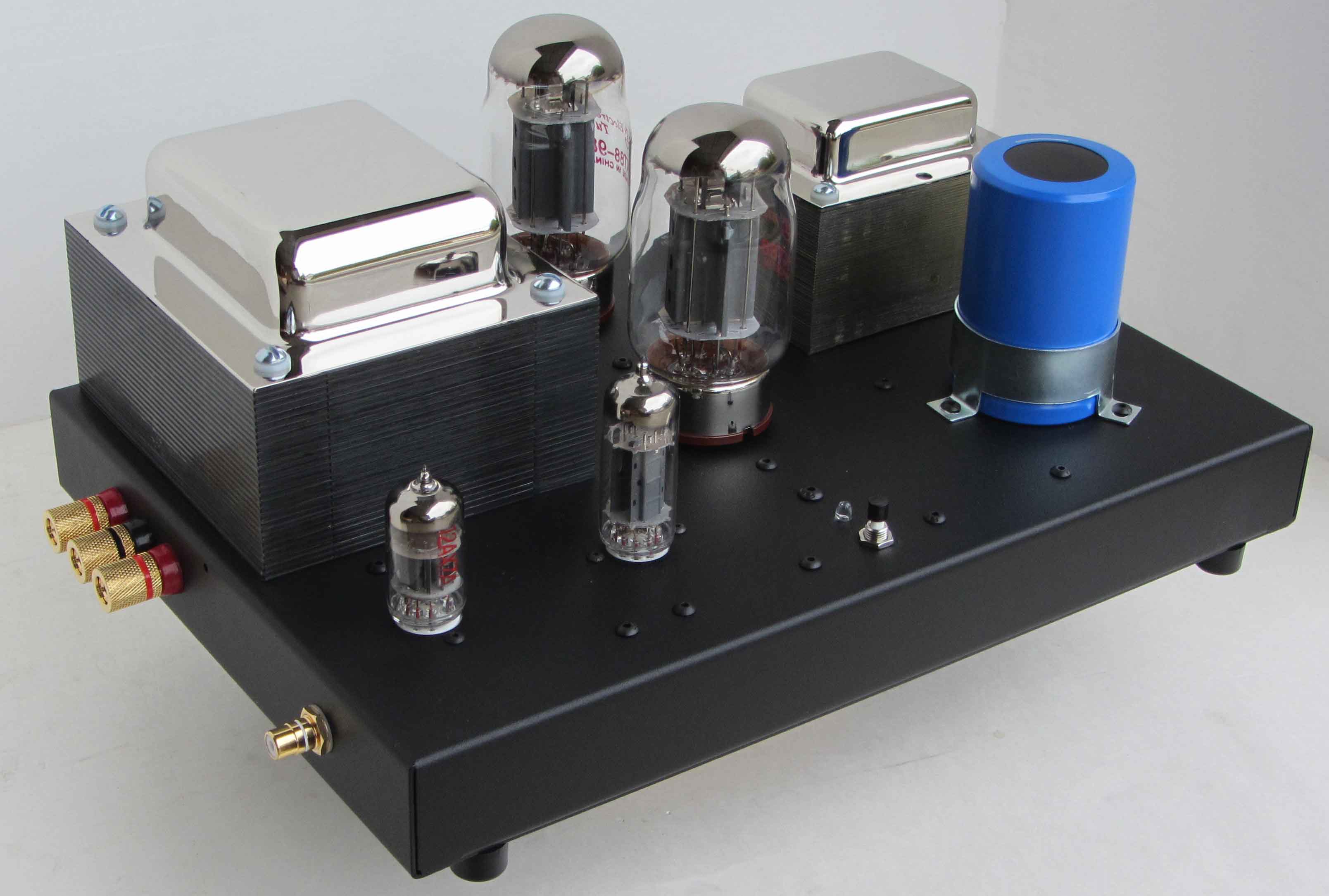 Amplifiers – Quicksilver Audio